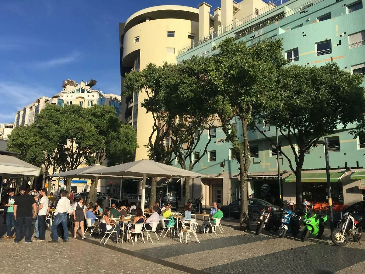 Ferienwohnung 8-Bit-Building Lissabon